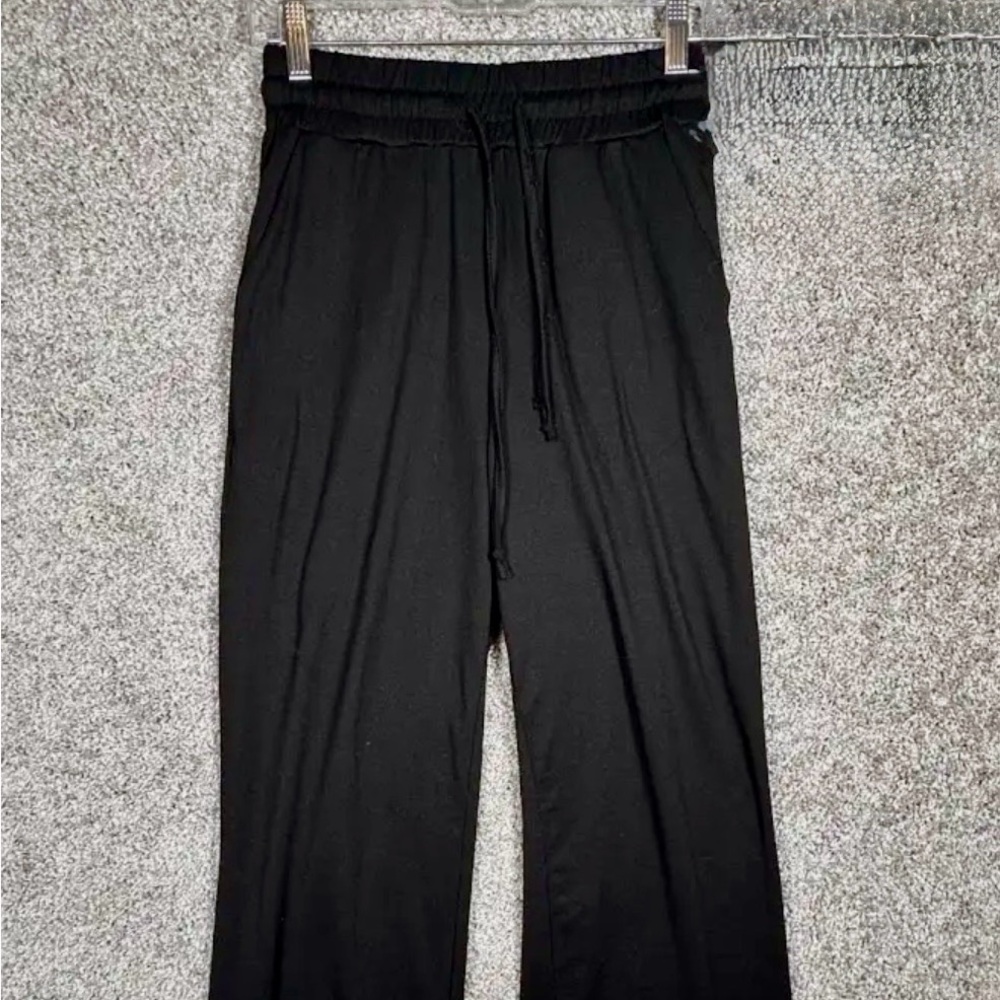 Sarin Mathew’s Classic Black Women's Joggers Medium